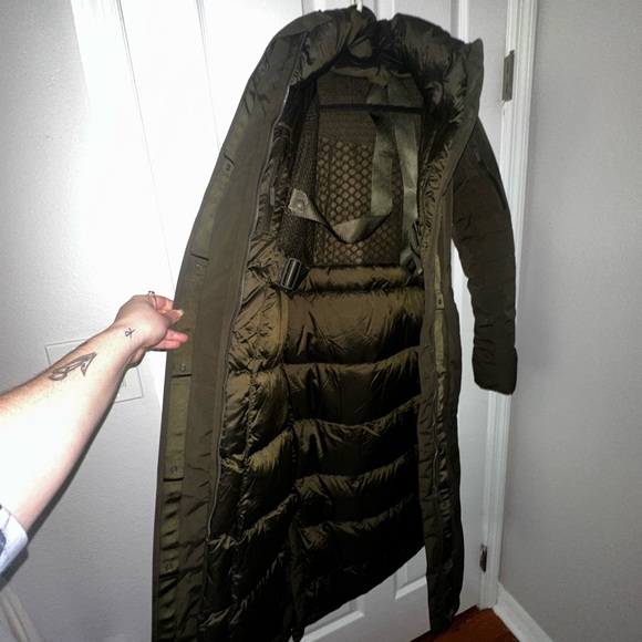 Lululemon Athletica Dark Green Winter Warrior Jacket - Picture 7 of 9